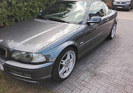 BMW 330 Cabrio Automatik Soundsystem harman/kardon