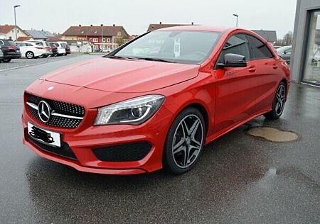 Mercedes-Benz CLA 200 AMG Line AMG Line