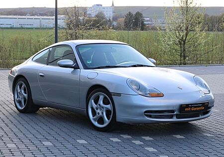 Porsche 996 Carrera Coupé/MEMORY/NAVI/LEDER/PDC