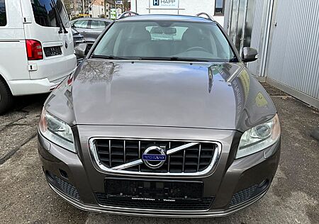 Volvo V70 Kombi Summum TOP gepflegt ! ! !