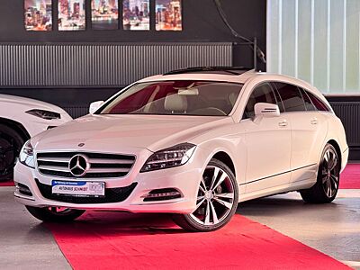 Mercedes-Benz CLS 350 SB 4Matic Glasdach ILS Airmatic AHK 19"