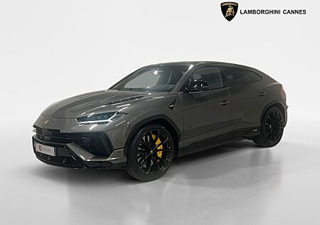 Lamborghini Urus S 666 hp - AKRAPOVIC - VAT - Carbon