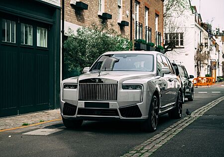 Rolls-Royce Cullinan Black Badge / 4 Seat / On Stock