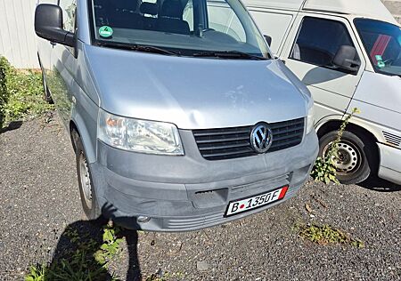 VW T5 Transporter Volkswagen Bus Caravelle Trendline