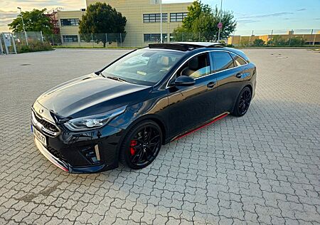 Kia Pro_ceed ProCeed 1.6 T-GDI DCT GT