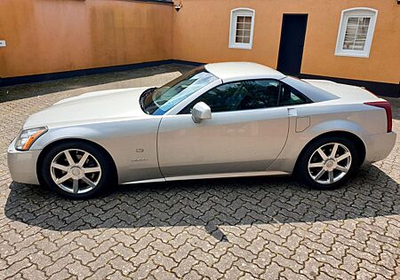 Cadillac XLR 4.6 V8 Automatic wenig Kilometer aus 1. Hand