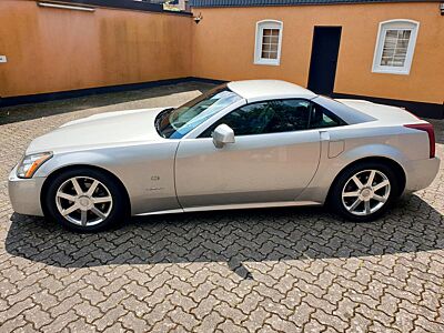 Cadillac XLR 4.6 V8 Automatic wenig Kilometer aus 1. Hand
