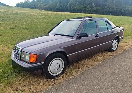 Mercedes-Benz 190 1.8L Schalter TÜV 10/2026 Bornit Sportline