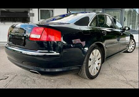 Audi A8 6.0 tiptronic quattro Langversion -