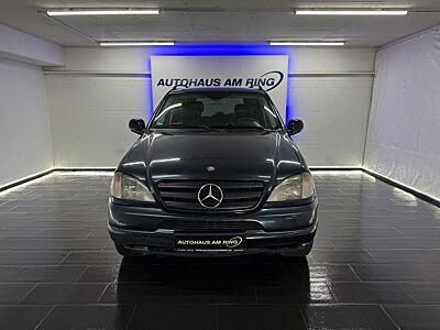 Mercedes-Benz ML 270 CDI DPF Aut. MEMORY TEMPO NAVI AHK LEDER