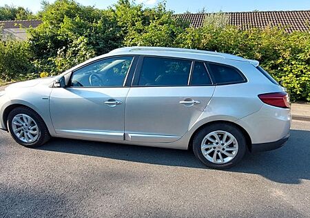 Renault Megane Grandtour LIMITED dCi 110 EDC Eco2 LI...