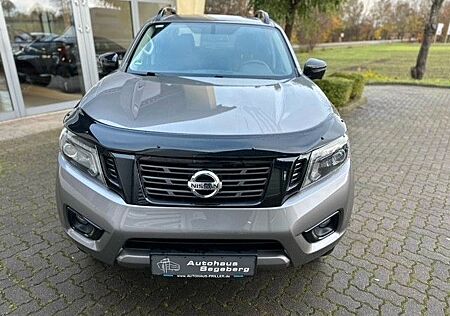 Nissan Navara NP300 N-Guard Double Cab 4x4