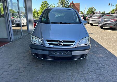Opel Zafira 1.6 16V Elegance