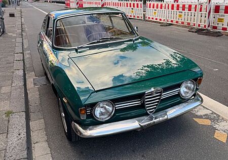 Alfa Romeo Junior