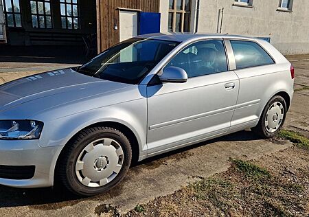 Audi A3 1.4 TFSI Ambiente mit 45tkm Austauschmotor