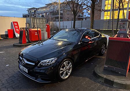 Mercedes-Benz C 200 Preis: 29.800€ VB Mercedes C200 Coupé AMG Line