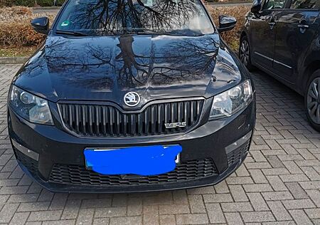 Skoda Octavia 2.0 TDI DSG RS Combi RS