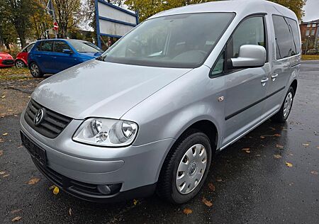 VW Caddy Volkswagen Life 2.0 EcoFuel 7-Sitzer Familiy