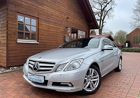 Mercedes-Benz E 350 E Coupe BlueEfficiency*PANO*LEDER*R.KAMERA