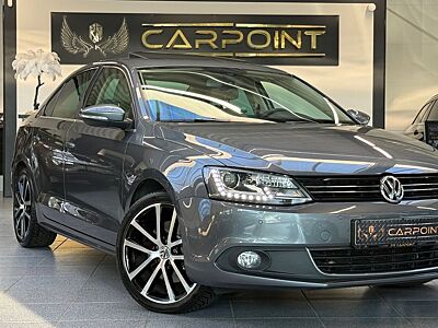 Volkswagen Jetta VI 1.4 TSI Highline//Bi-Xenon/CAM/BT/LEDER