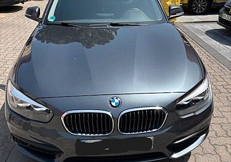 BMW 116i Advantage, Navi, Sitzheizung, Klima