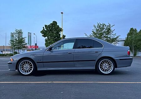 BMW 540i A - M packet
