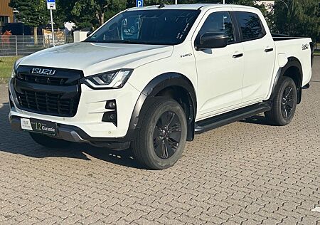 Isuzu D-Max Space Cab 4WD V-CROSS Vollleder Navi R.Kam