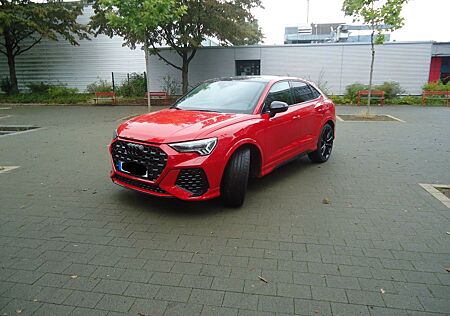 Audi RS Q3 RSQ3 2.5 TFSI S tronic quattro -