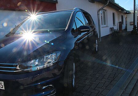 VW Touran Volkswagen 1.5 TSI OPF DSG MOVE