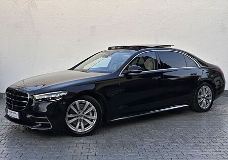 Mercedes-Benz S 400 S 400d L 4Matic AMG-Line/HUD/Burmester/Chauffeur