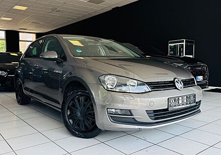 VW Golf Volkswagen VII 1,2 TSI Lim. BMT 1.Hand 8xbereift Top Z