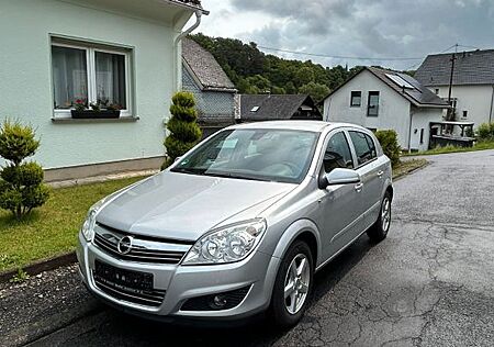 Opel Astra 1.4 Twinport ecoFLEX Edition Edition