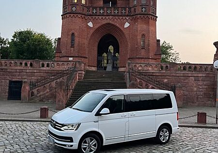 VW T6 Multivan Volkswagen Gen SIX 1.Hand 4Motion AHK Schiebed