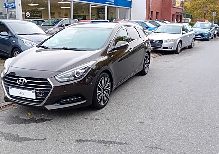 Hyundai i40 gebraucht kaufen Hyundai i40 cw blue Premium "Automatik,Vollleder,SHZG,"