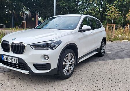 BMW X1 sDrive18d Sport Line Autom Business SH AHK