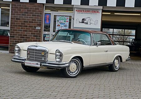 Mercedes-Benz 280 SE Coupé W111, wunderschöner Zustand!