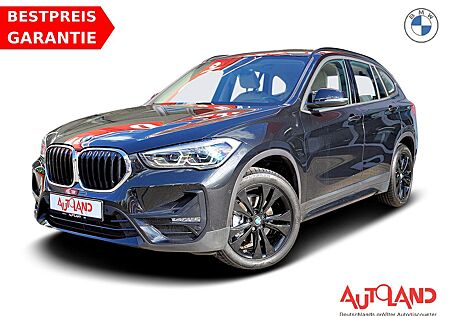 BMW X1 18d xDrive Sport Line Leder Navi el. Heckkl.