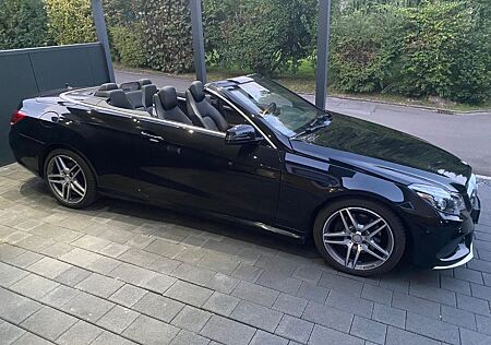 Mercedes-Benz E 220 Cabriolet CDI AMG Line schwarz