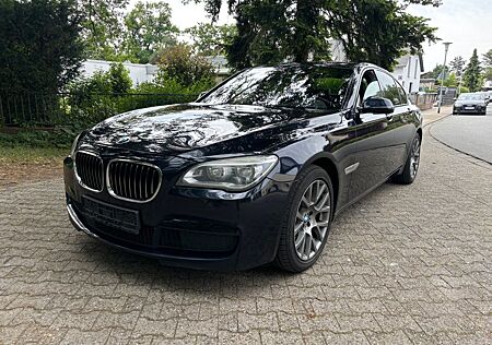 BMW 750d xDrive -M-PAKET-HEAD-UP-VOLL