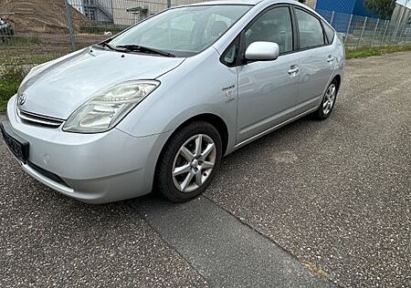 Toyota Prius -1 Hand