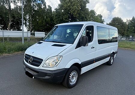 Mercedes-Benz Sprinter II 315 CDI Klima 8 Sitze Rollstuhlrampe