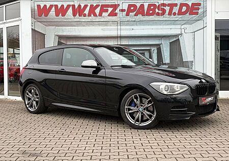 BMW M135 i xDrive M Paket Navi SHZ PDC Akrapovic