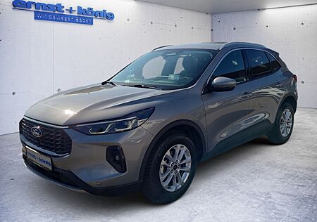 Ford Kuga 1.5 EcoBoost TITANIUM Auto. LED HEADUP