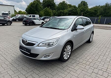 Opel Astra J Sports Tourer Design Edition