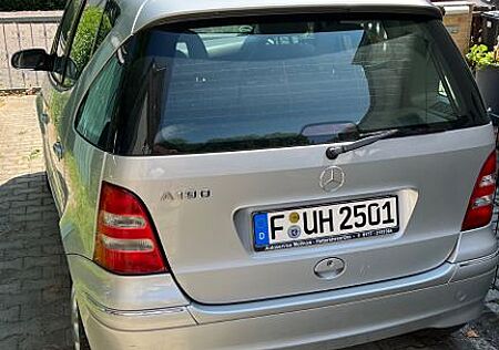 Mercedes-Benz A 190 ELEGANCE Elegance