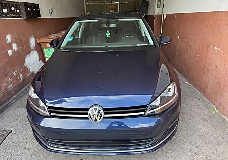 VW Golf Volkswagen 1.2 TSI BMT LOUNGE LOUNGE