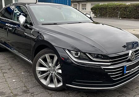 VW Arteon Volkswagen 2.0 TDI SCR DSG Elegance
