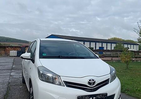 Toyota Yaris 1,33-l-Dual-VVT-i Life Life