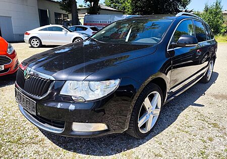 Skoda Superb Combi Elegance 2.0 TDI DSG Leder Xenon