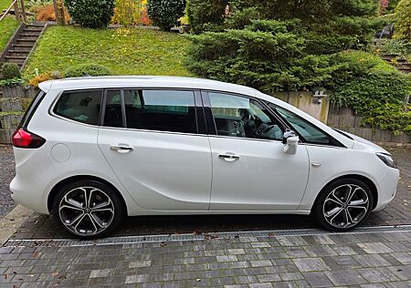Opel Zafira Tourer gebraucht kaufen Opel Zafira Tourer 1.6 SIDI Turbo INNOVATION Star...